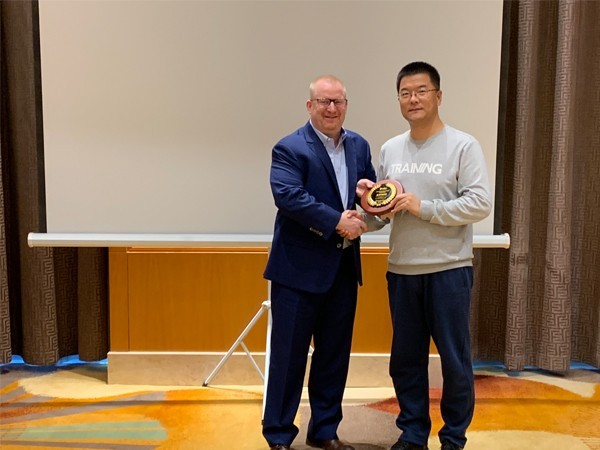 安牧然經銷商會議勝利召開！北京中農牧場連續六年榮獲優秀經銷商獎！